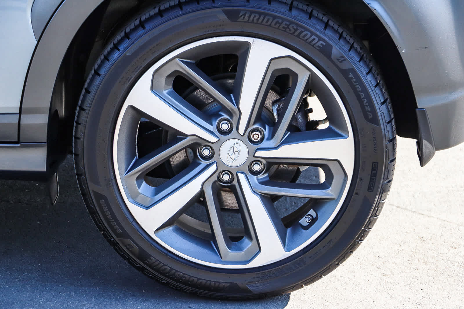 Used 2021 Hyundai Kona Limited w/ Cargo Package AWD/4WD image 10