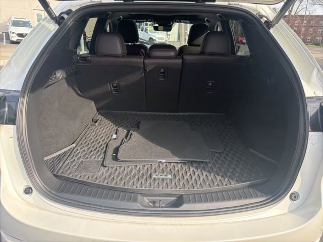 Used 2022 MAZDA CX-5 Signature image 10