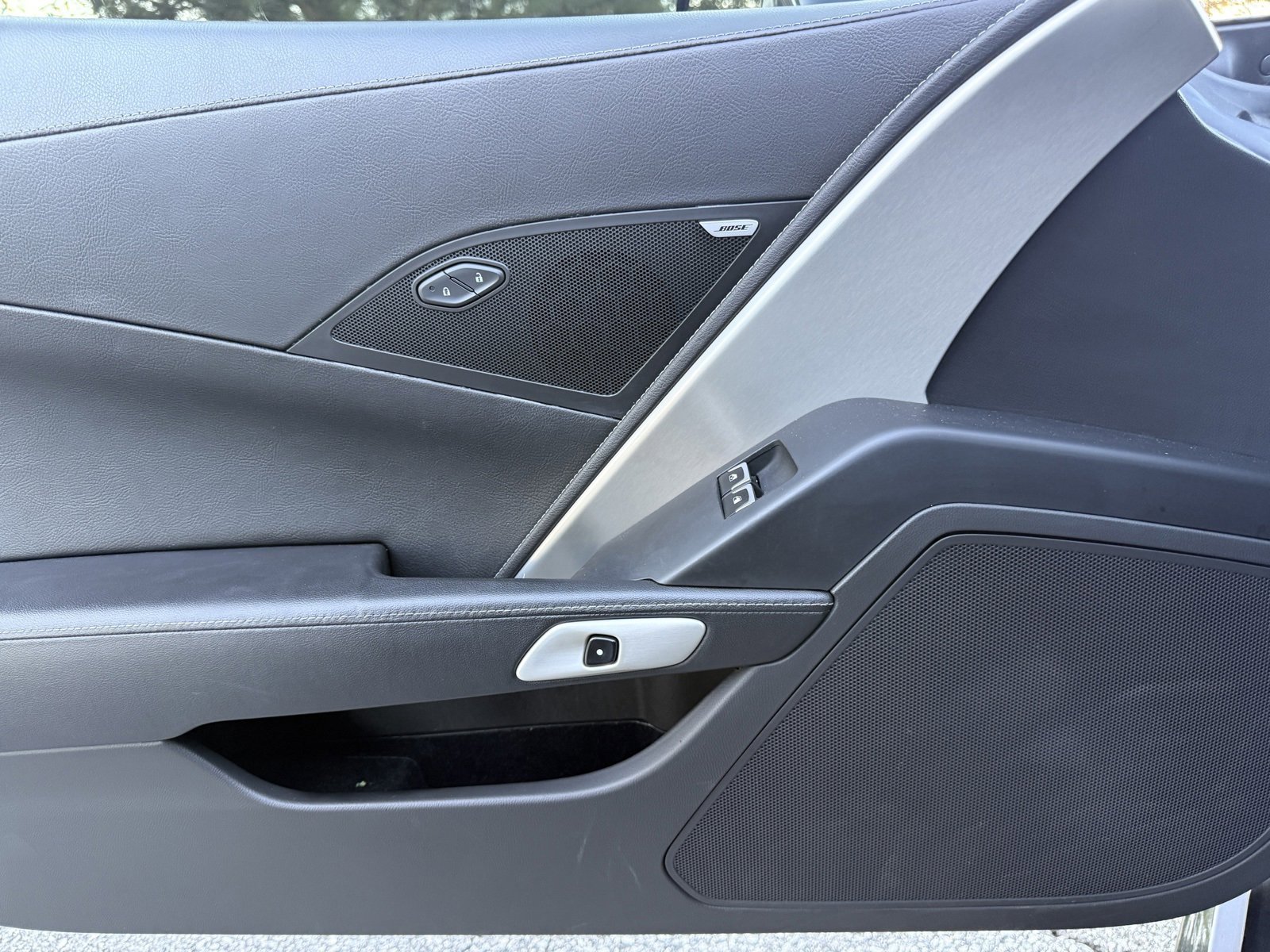 Used 2014 Chevrolet Corvette Stingray Coupe image 38