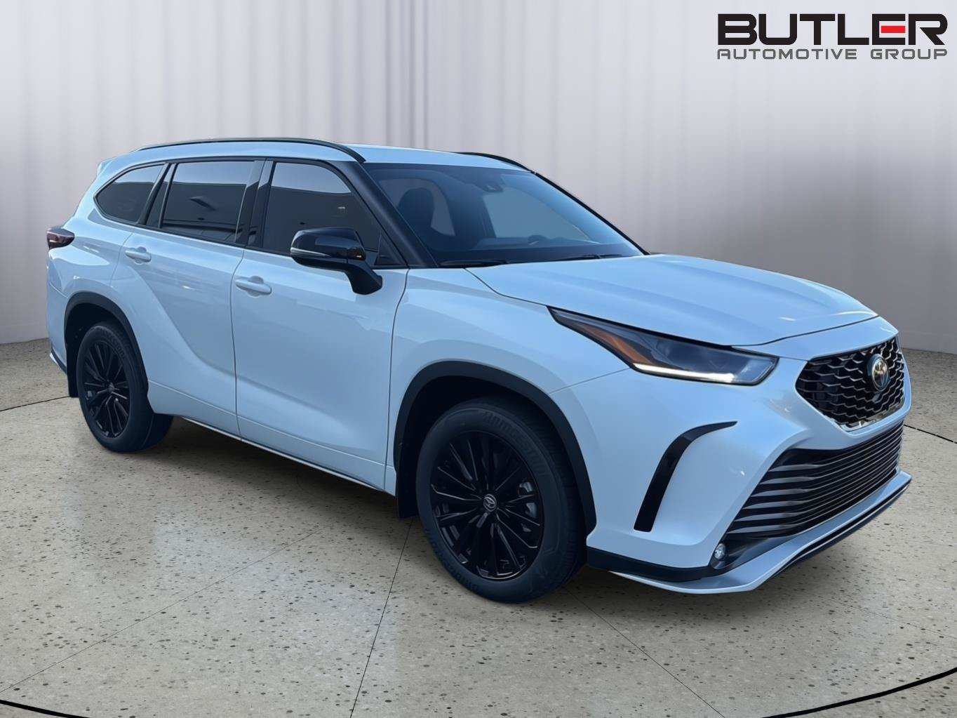 New 2026 Toyota Highlander XSE AWD/4WD image 8