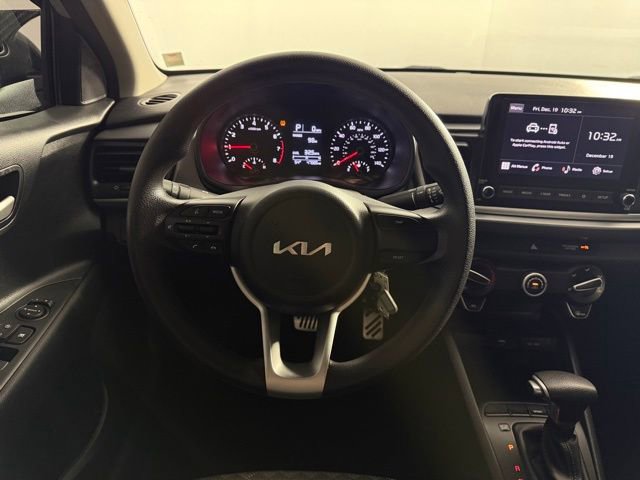 Used 2023 Kia Rio LX image 20