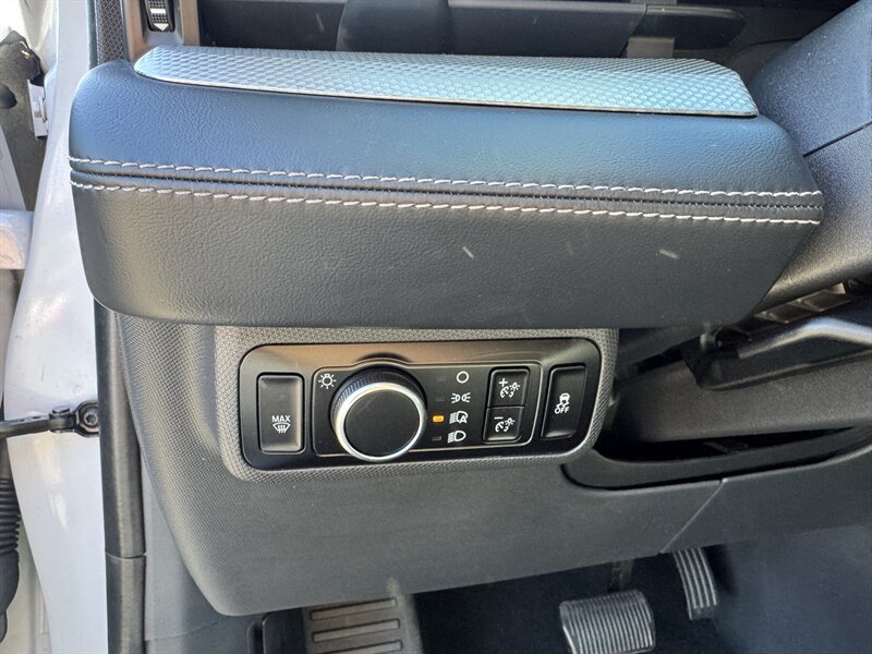Used 2023 Ford Mustang Mach-E Select RWD image 29
