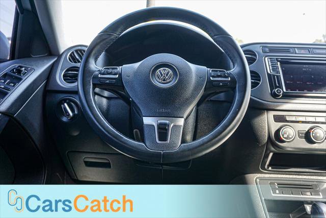 Used 2017 Volkswagen Tiguan Limited w/ Premium Package image 20