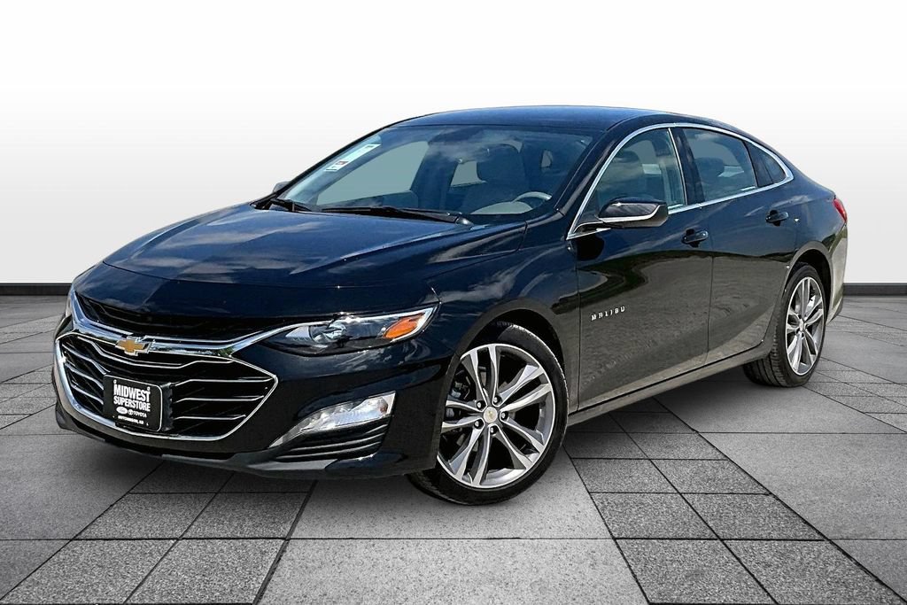 Used 2025 Chevrolet Malibu LT