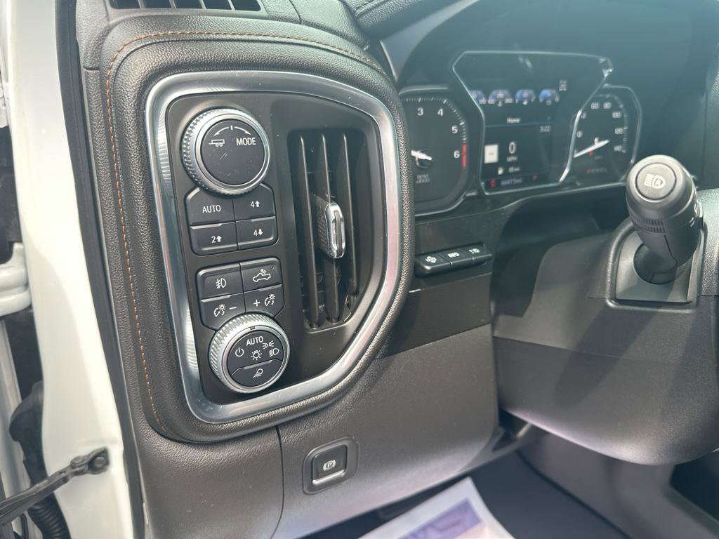 Used 2020 GMC Sierra 1500 AT4 w/ Off-Road Performance Package image 13