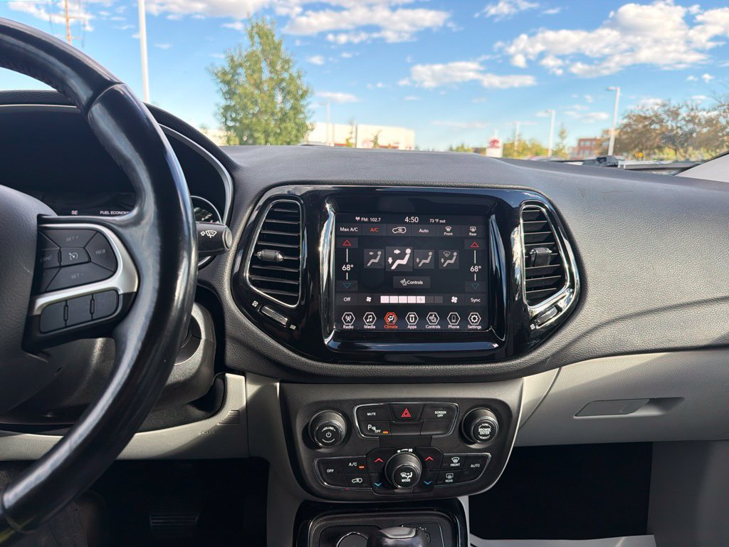 Used 2019 Jeep Compass Limited w/ Safety & Security Group AWD/4WD image 31