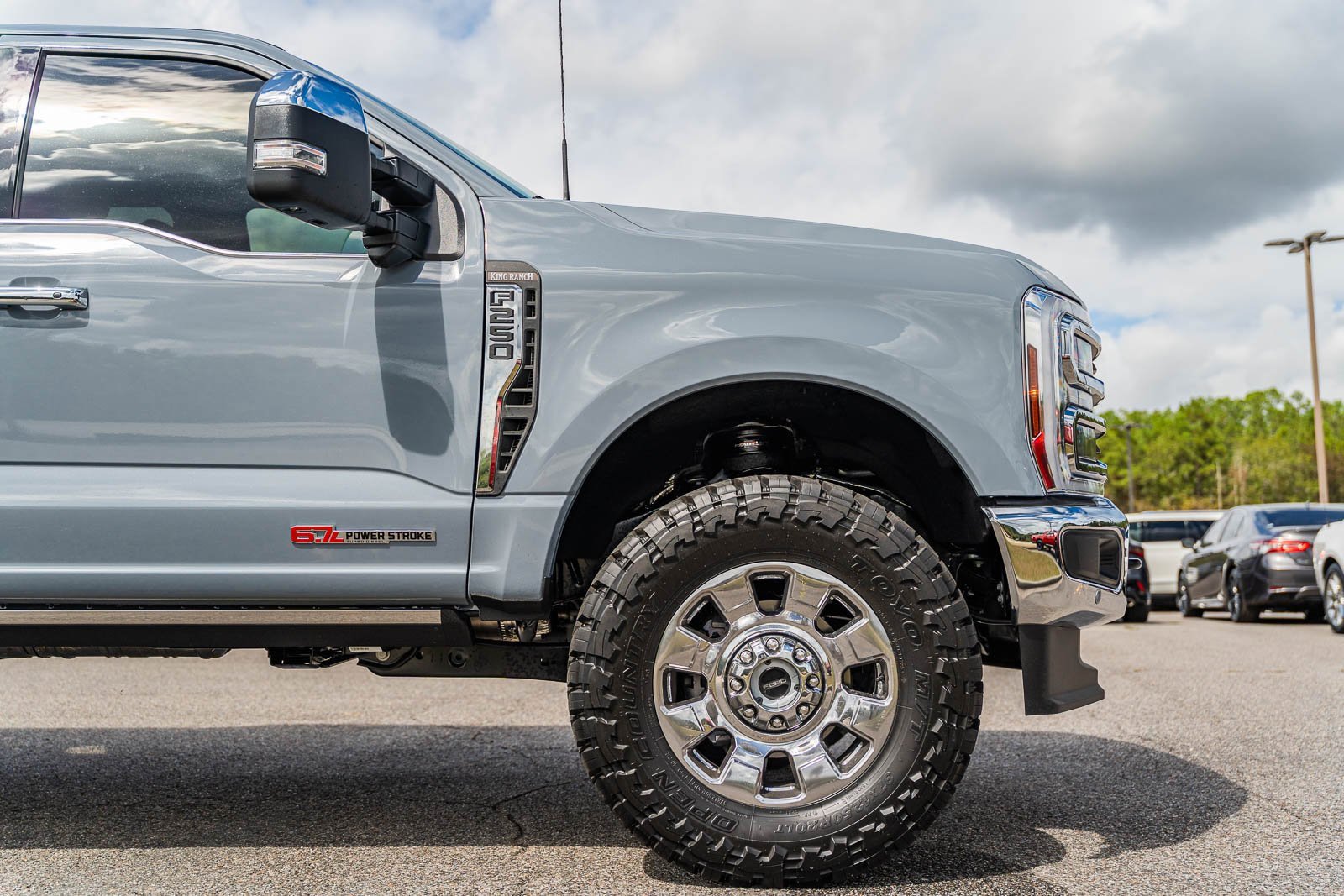 New 2025 Ford F250 King Ranch w/ Chrome Package image 12