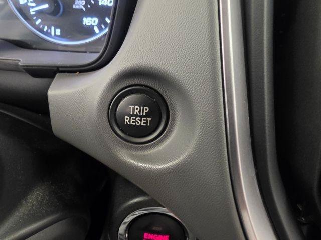 Used 2024 Subaru Crosstrek 2.0i Premium AWD/4WD image 15