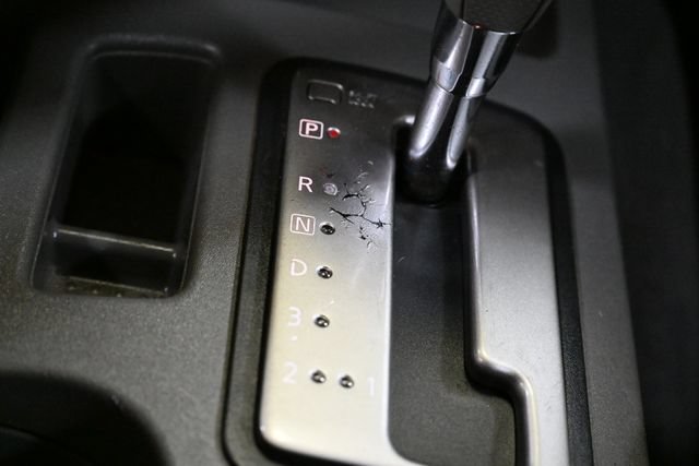Used 2019 Nissan Frontier SV AWD/4WD image 29
