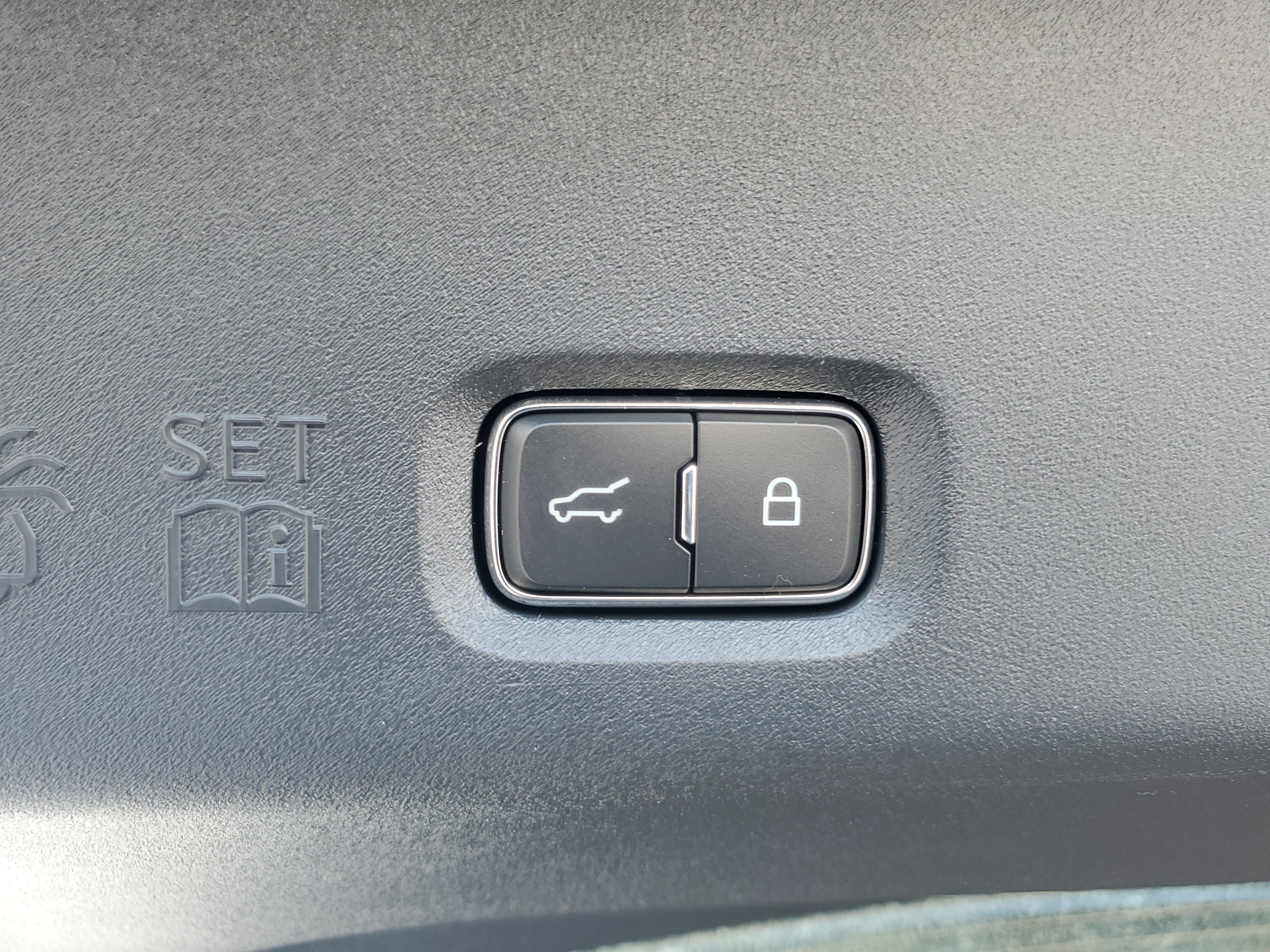 New 2026 Lincoln Navigator Reserve AWD/4WD image 35