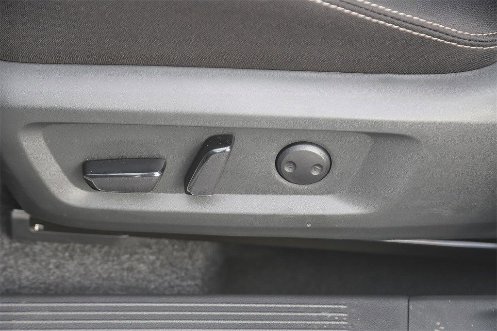 New 2026 Nissan Rogue SV image 22