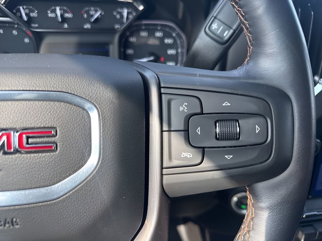 Used 2022 GMC Sierra 2500 AT4 w/ Gooseneck/5TH Wheel Package image 16