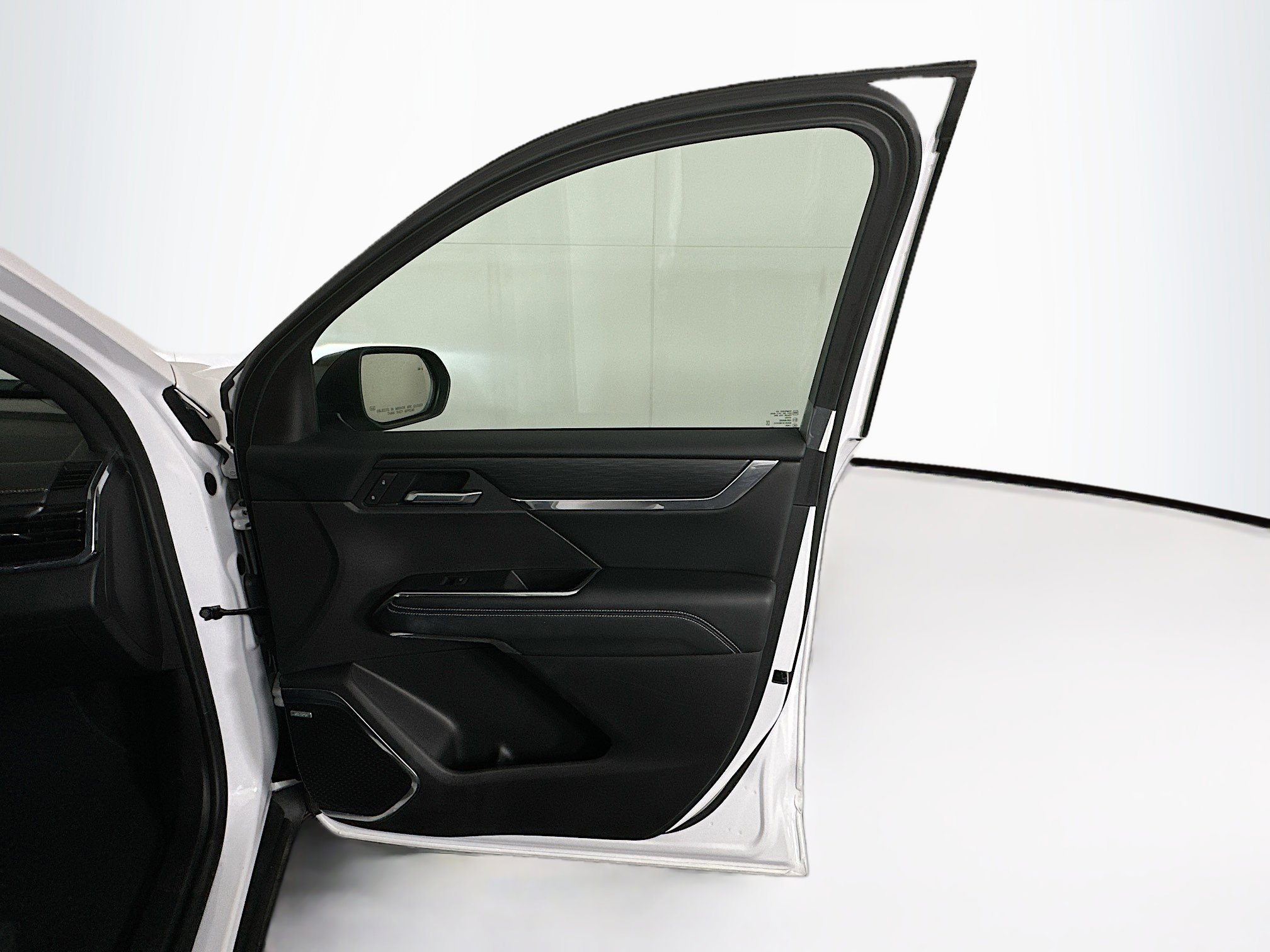 Used 2025 GMC Acadia Elevation image 34