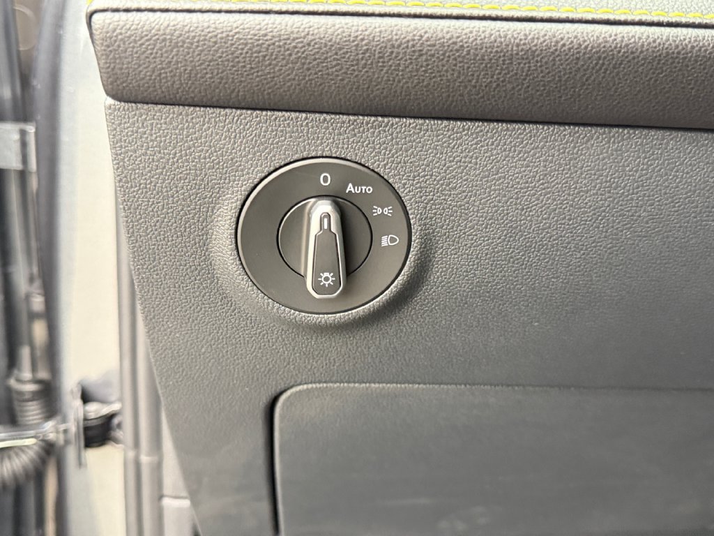 New 2027 Volkswagen Taos Sport AWD/4WD image 19