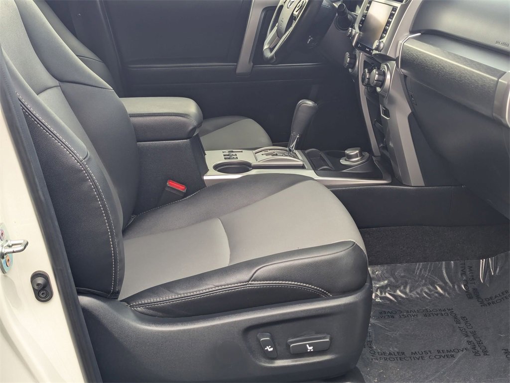 Used 2024 Toyota 4Runner SR5 Premium image 32