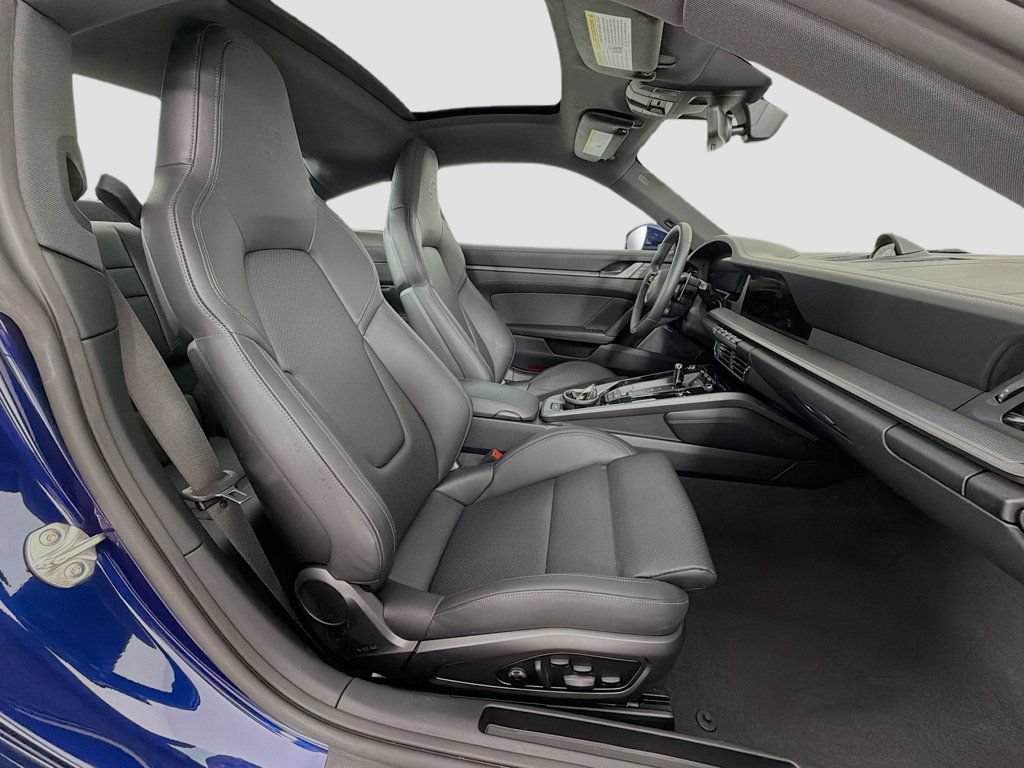 Certified 2025 Porsche 911 Carrera S RWD image 31