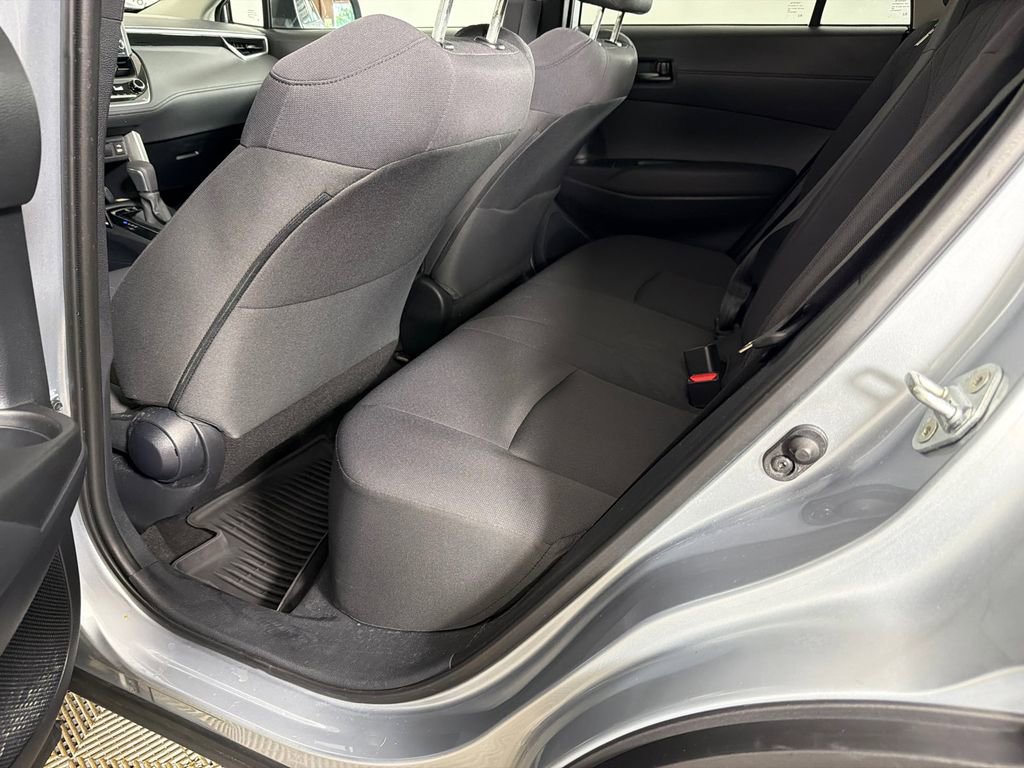 Used 2022 Toyota Corolla Cross LE w/ Moonroof Package FWD image 21