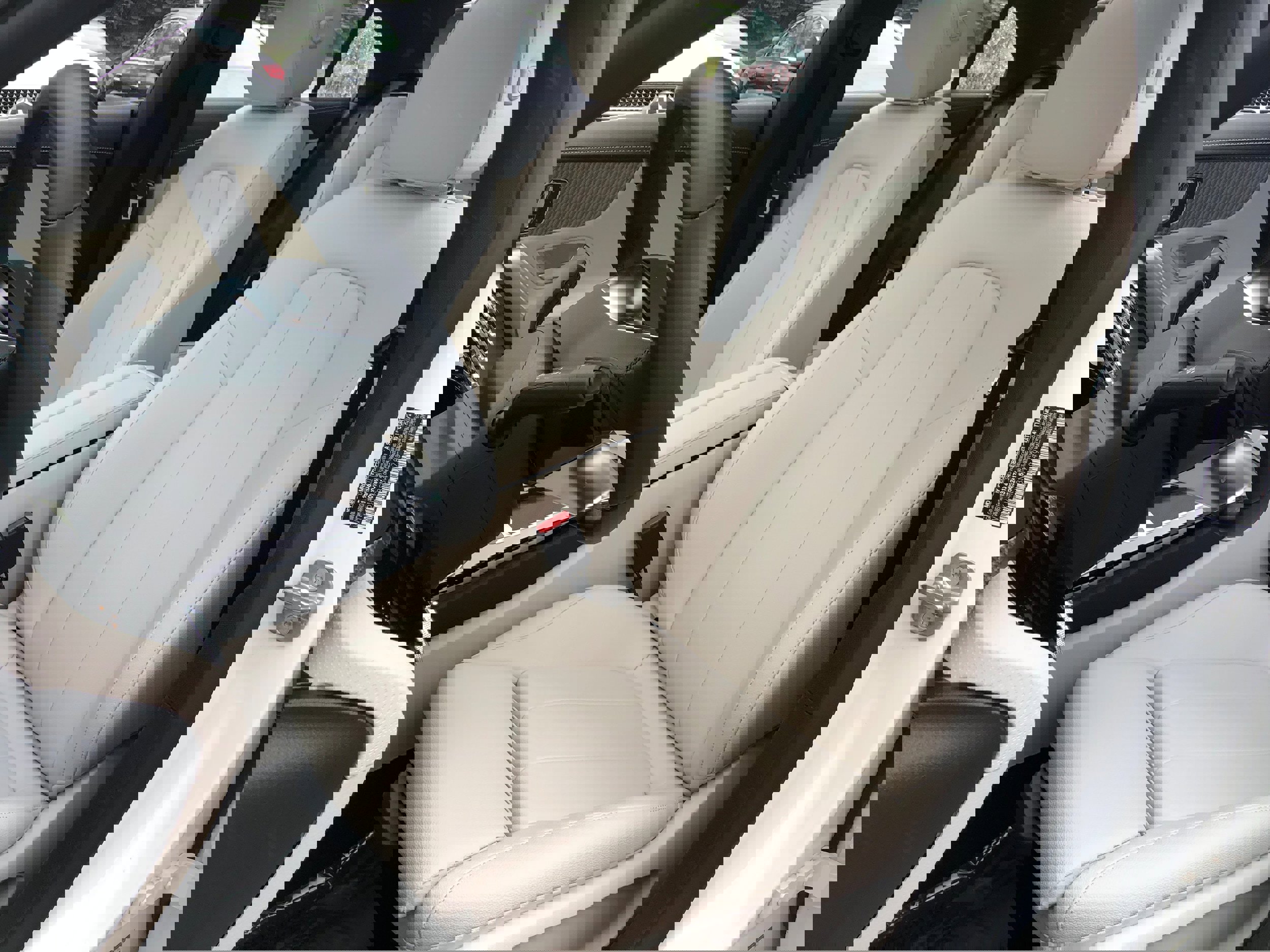 New 2025 Mercedes-Benz CLA 250 4MATIC image 18