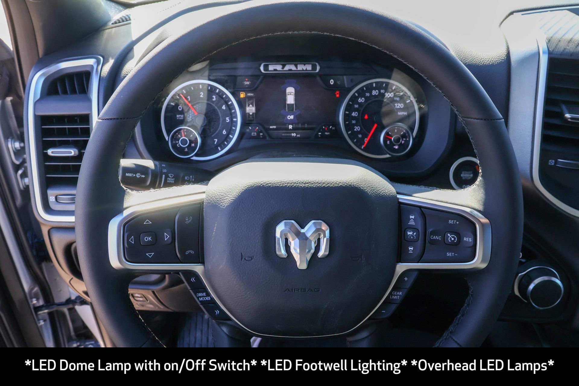 New 2026 RAM 1500 4x4 Crew Cab image 33