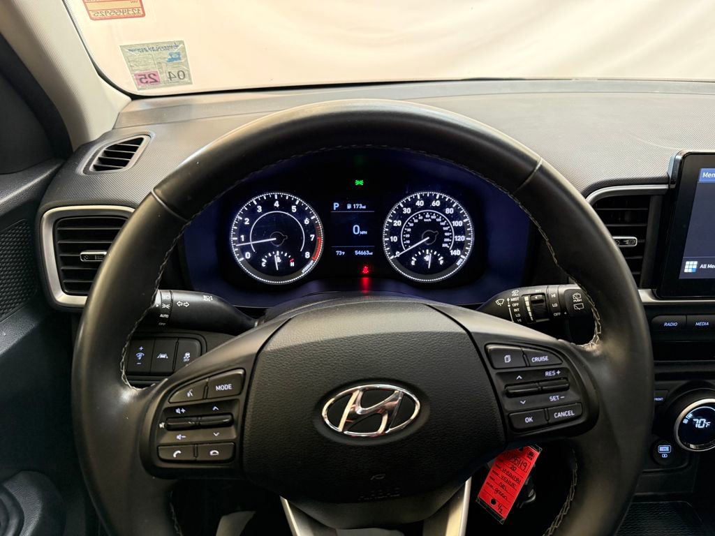 Used 2020 Hyundai Venue SEL w/ Convenience Package image 14