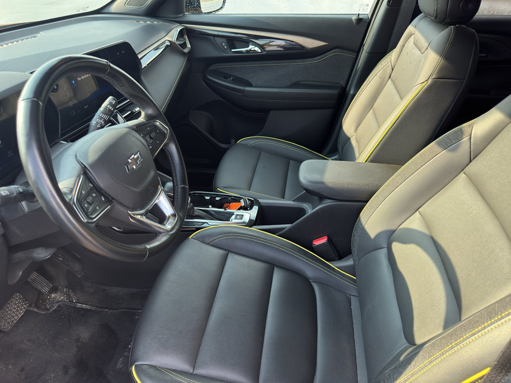 Used 2024 Chevrolet TrailBlazer ACTIV w/ Driver Confidence Package AWD/4WD image 3