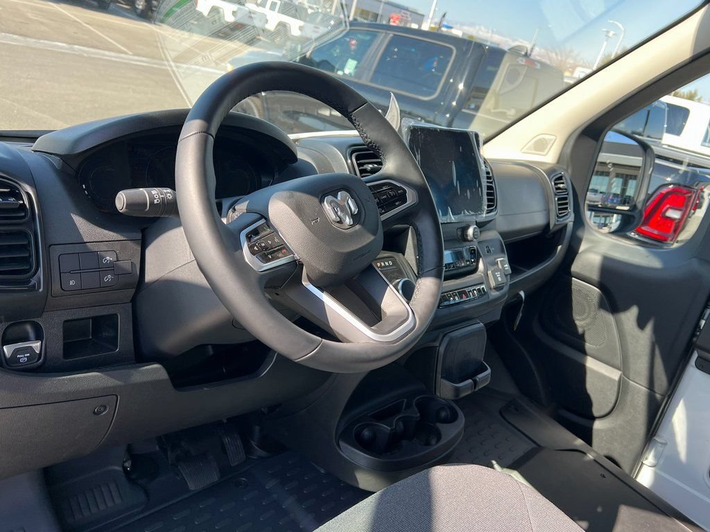 New 2024 RAM ProMaster 3500 w/ Delivery Van Package FWD image 14