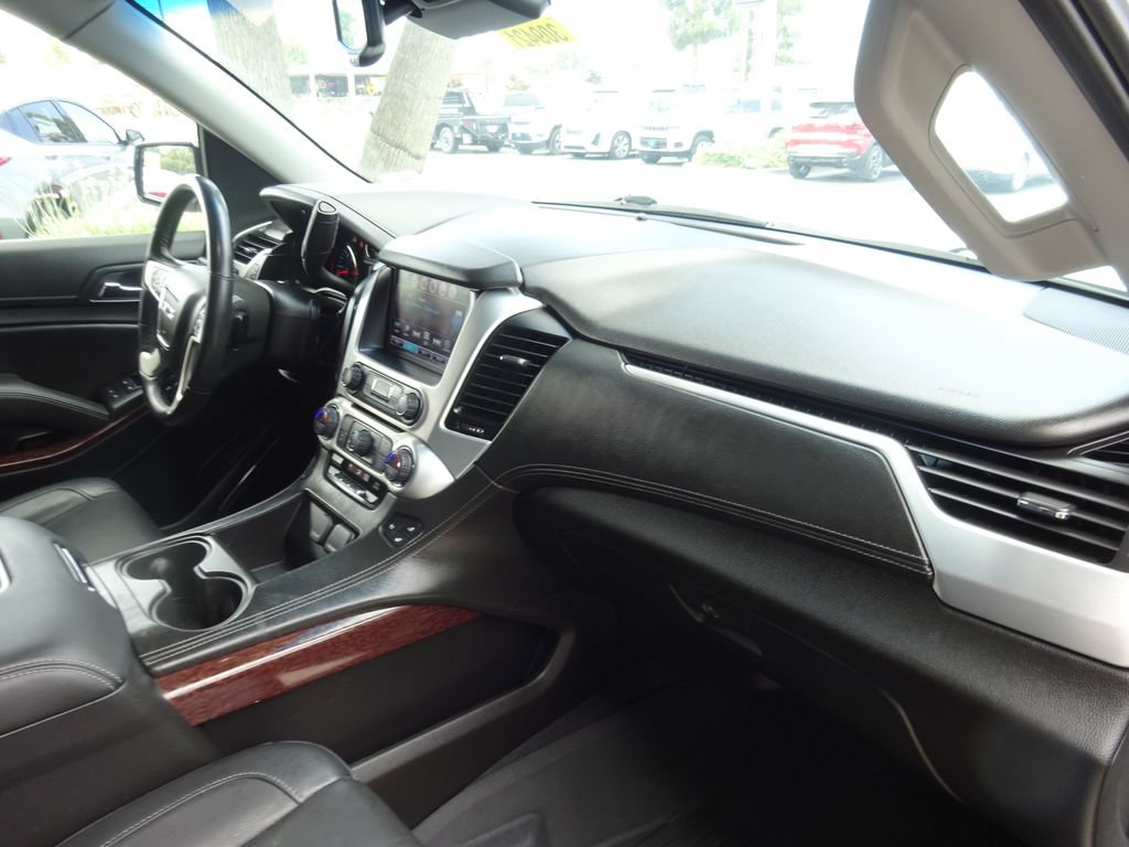 Certified 2019 GMC Yukon XL SLT w/ Open Road Package RWD image 15