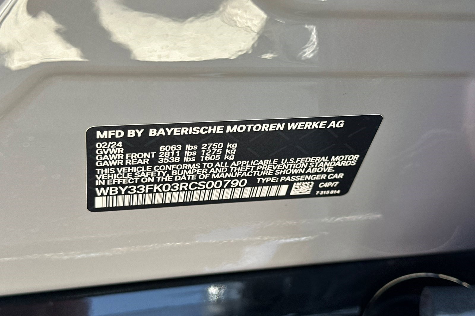 Certified 2024 BMW i5 eDrive40i w/ M Sport Package RWD image 39