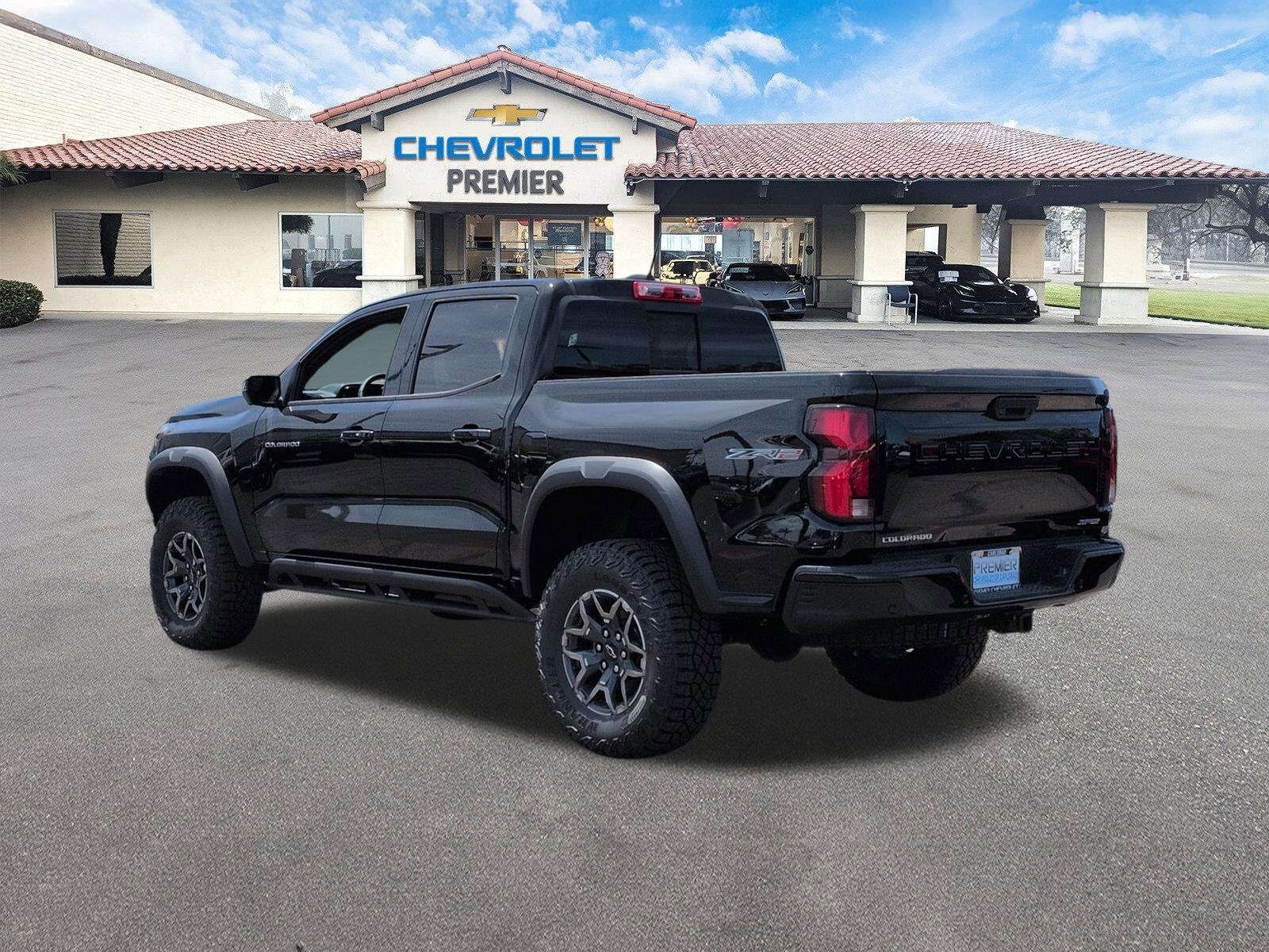New 2026 Chevrolet Colorado ZR2 w/ Technology Package AWD/4WD image 6