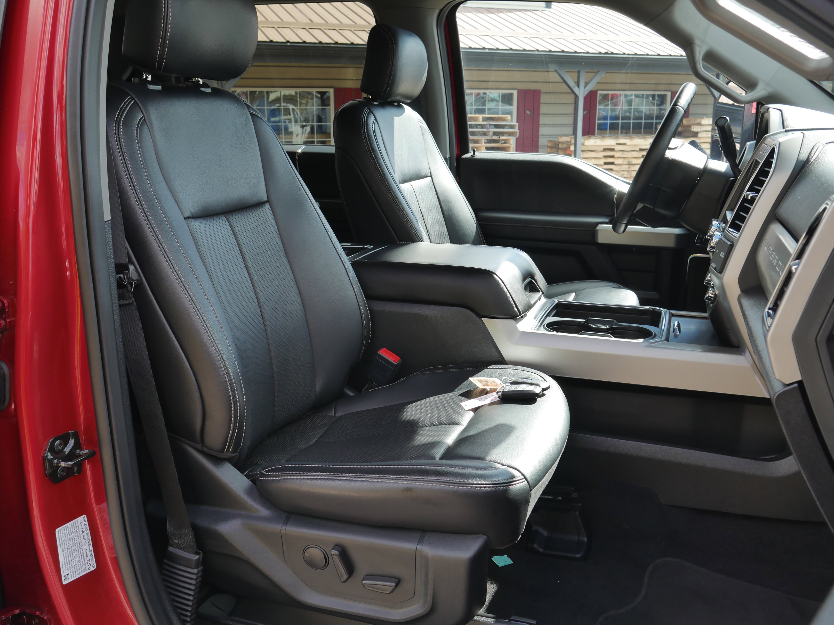 Certified 2020 Ford F350 Lariat w/ Lariat Ultimate Package image 32