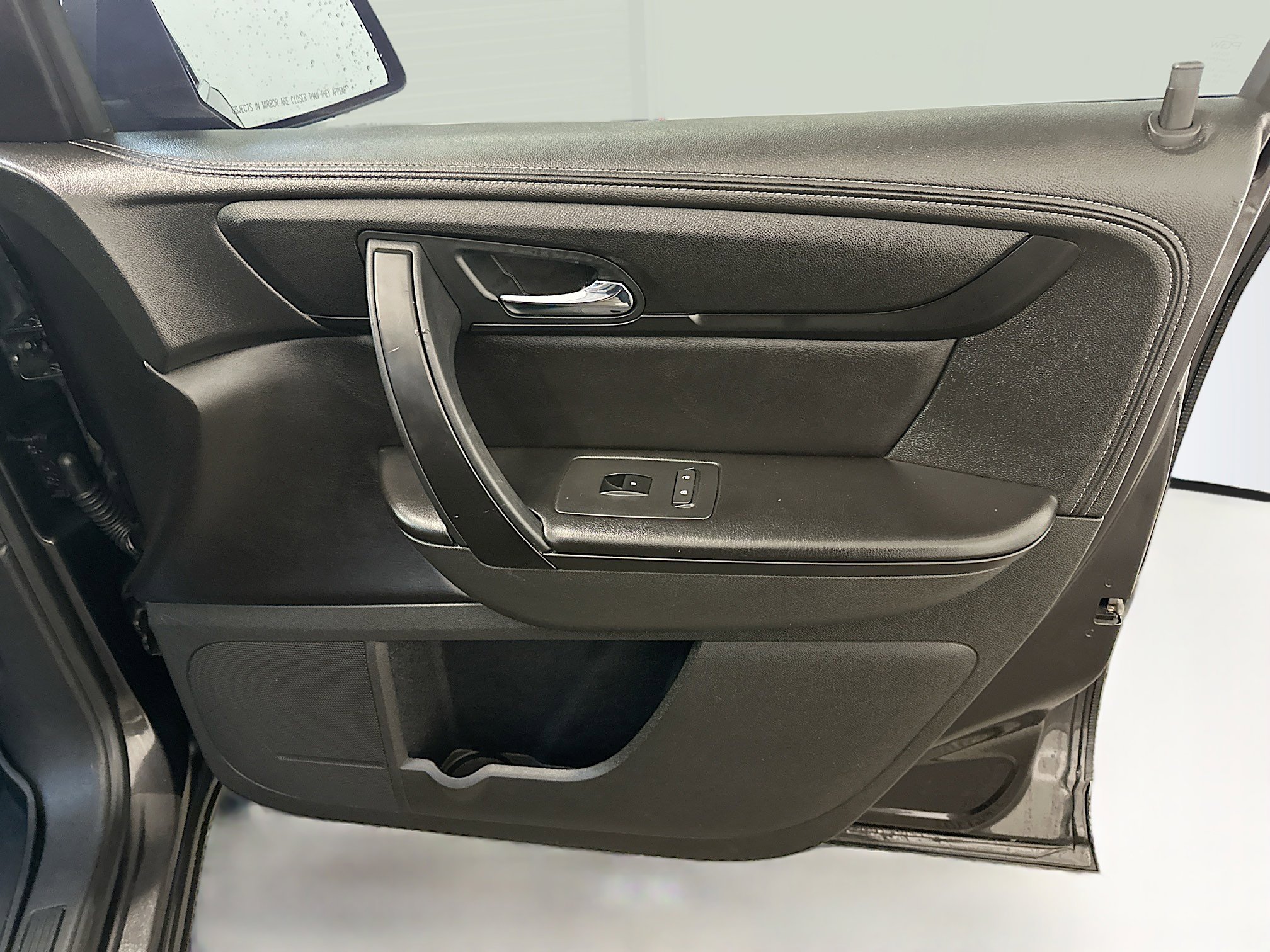 Used 2016 Chevrolet Traverse LT image 33