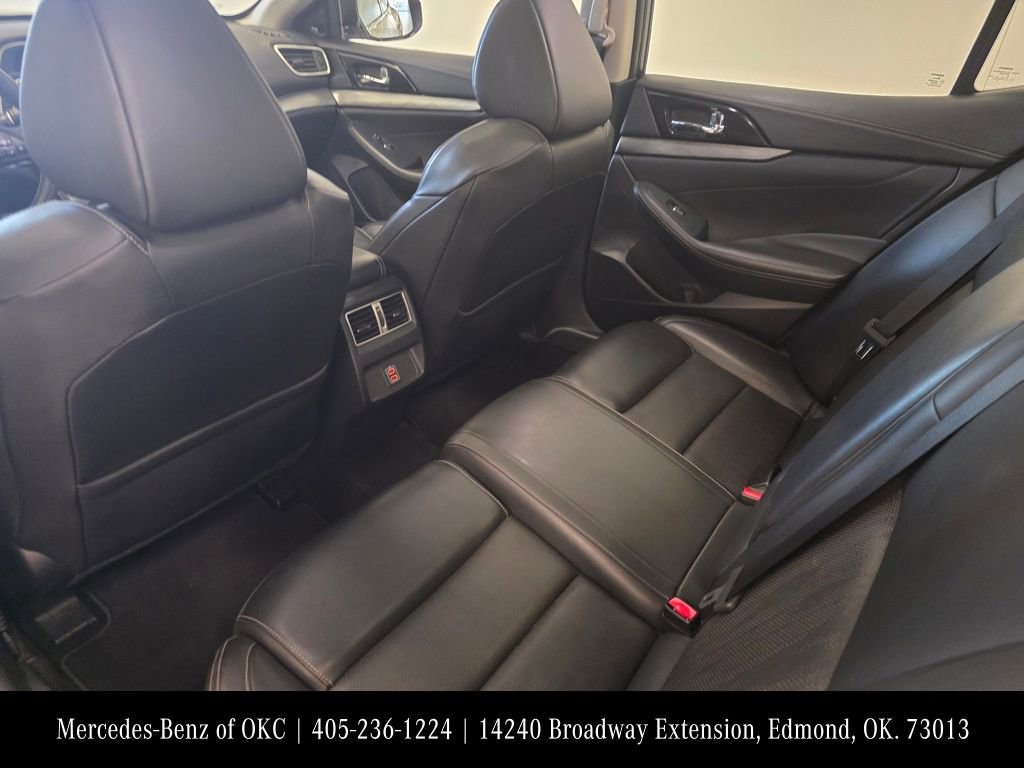 Used 2018 Nissan Maxima 3.5 SL image 16