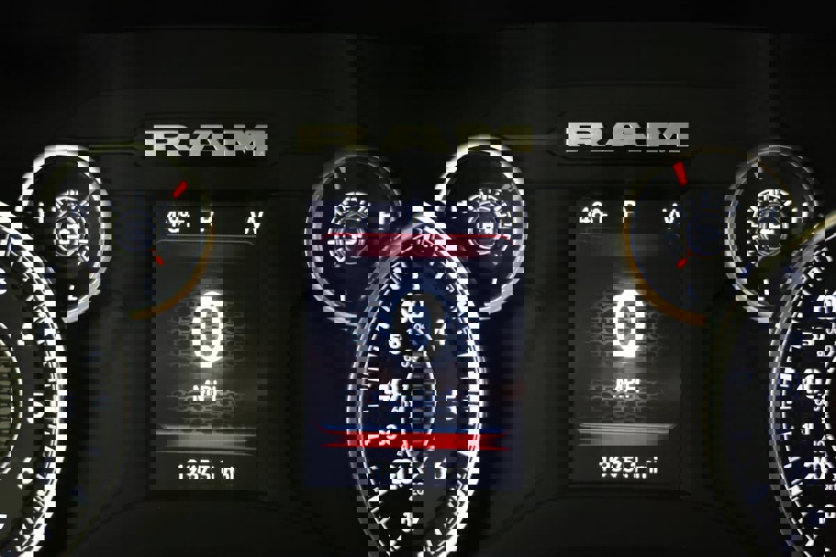 Used 2024 RAM 2500 Big Horn w/ Bed Utility Group image 10