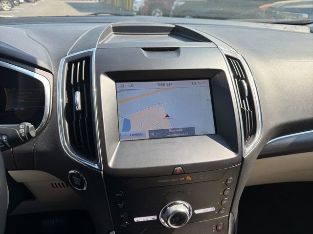 Used 2020 Ford Edge Titanium AWD/4WD image 11