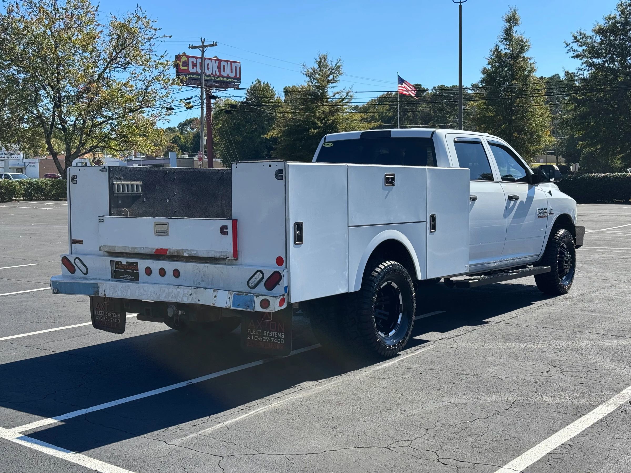 Used 2016 RAM 3500 Tradesman w/ Chrome Appearance Group image 6