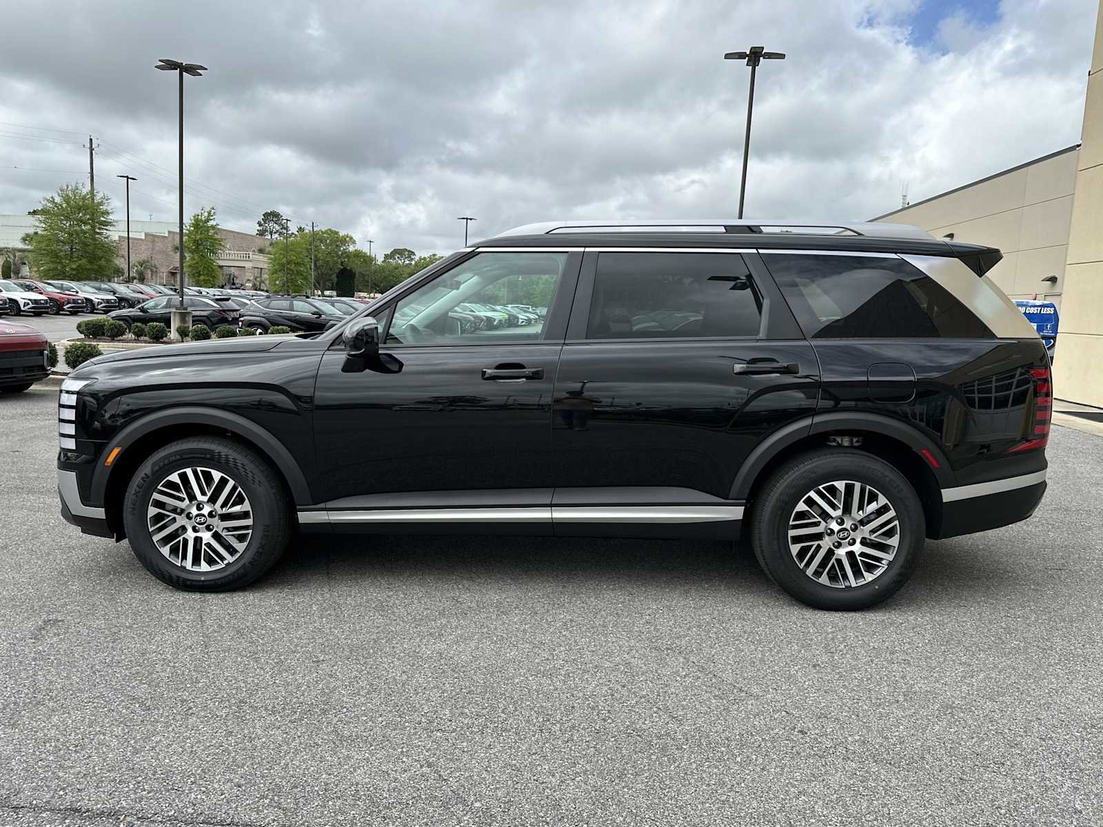 New 2026 Hyundai Palisade SEL image 4