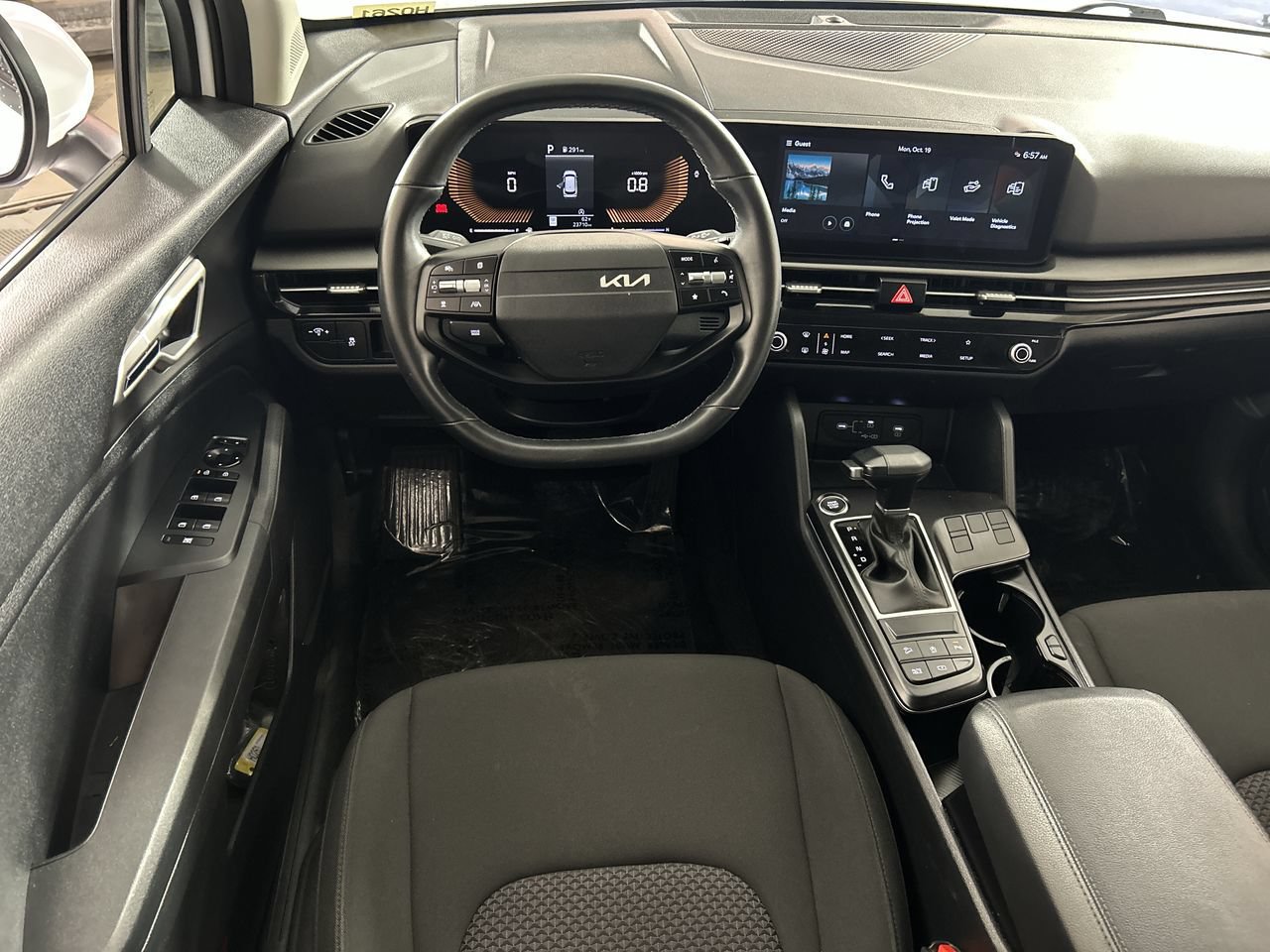 Used 2026 Kia Sportage LX FWD image 22