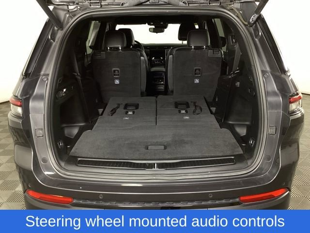 Used 2021 Jeep Grand Cherokee L Laredo image 11