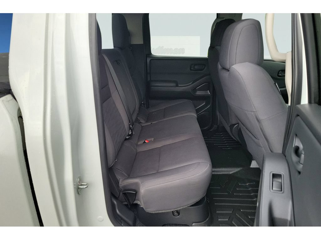 Used 2022 Nissan Frontier S w/ Technology Package AWD/4WD image 18
