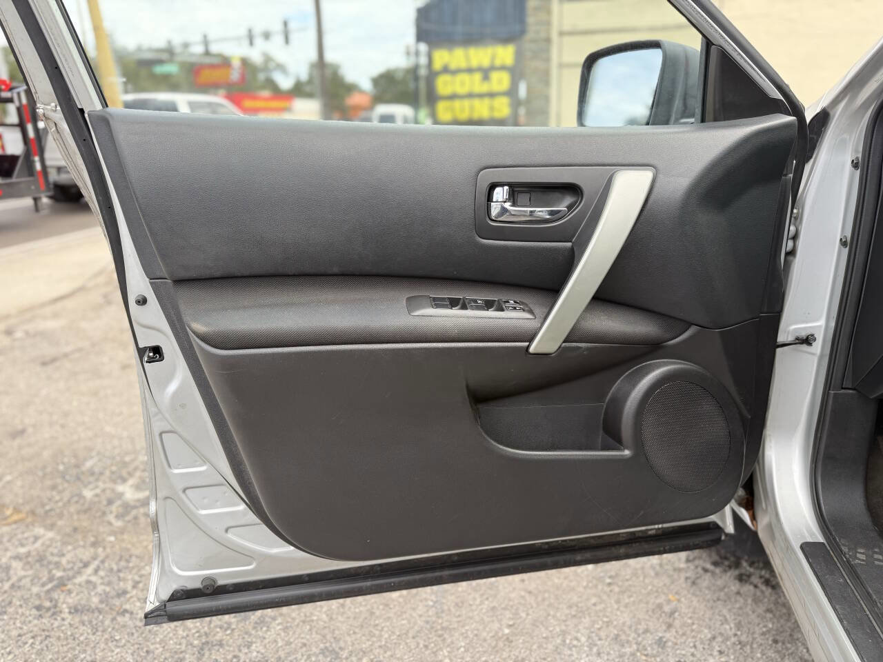 Used 2014 Nissan Rogue S w/ Convenience Package image 11