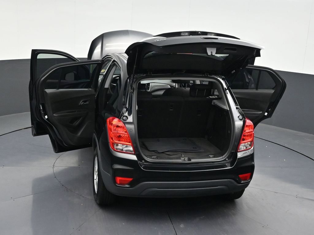Used 2020 Chevrolet Trax LS FWD image 35