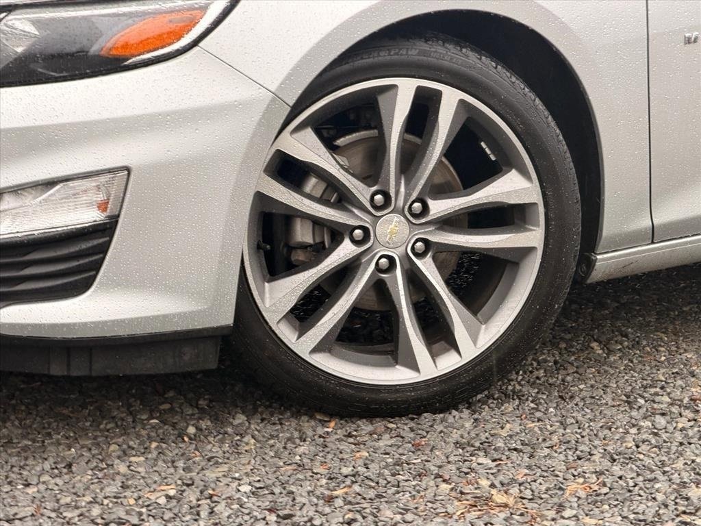 Used 2022 Chevrolet Malibu LT image 24