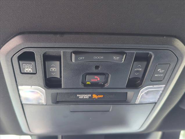 Used 2023 Toyota Tundra Platinum AWD/4WD image 27