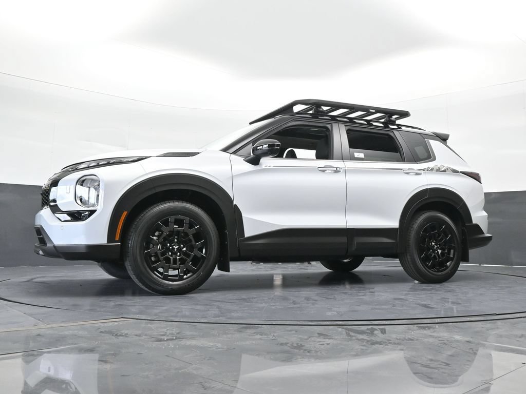New 2026 Mitsubishi Outlander AWD image 65