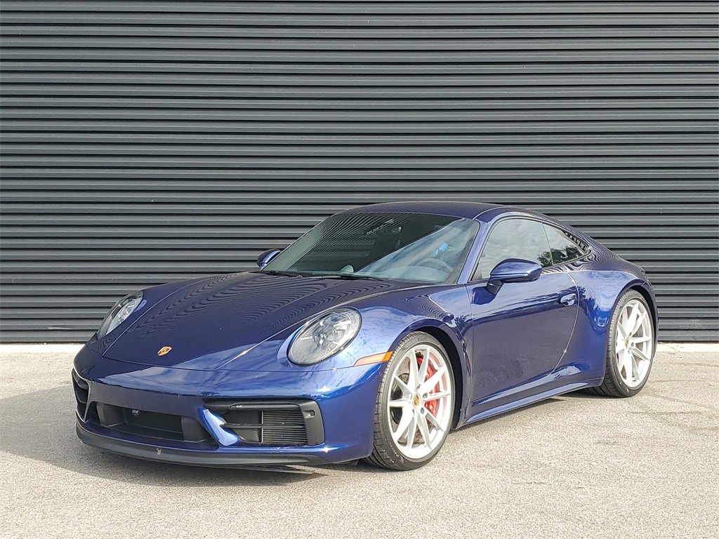 Used 2024 Porsche 911 Carrera GTS image 1