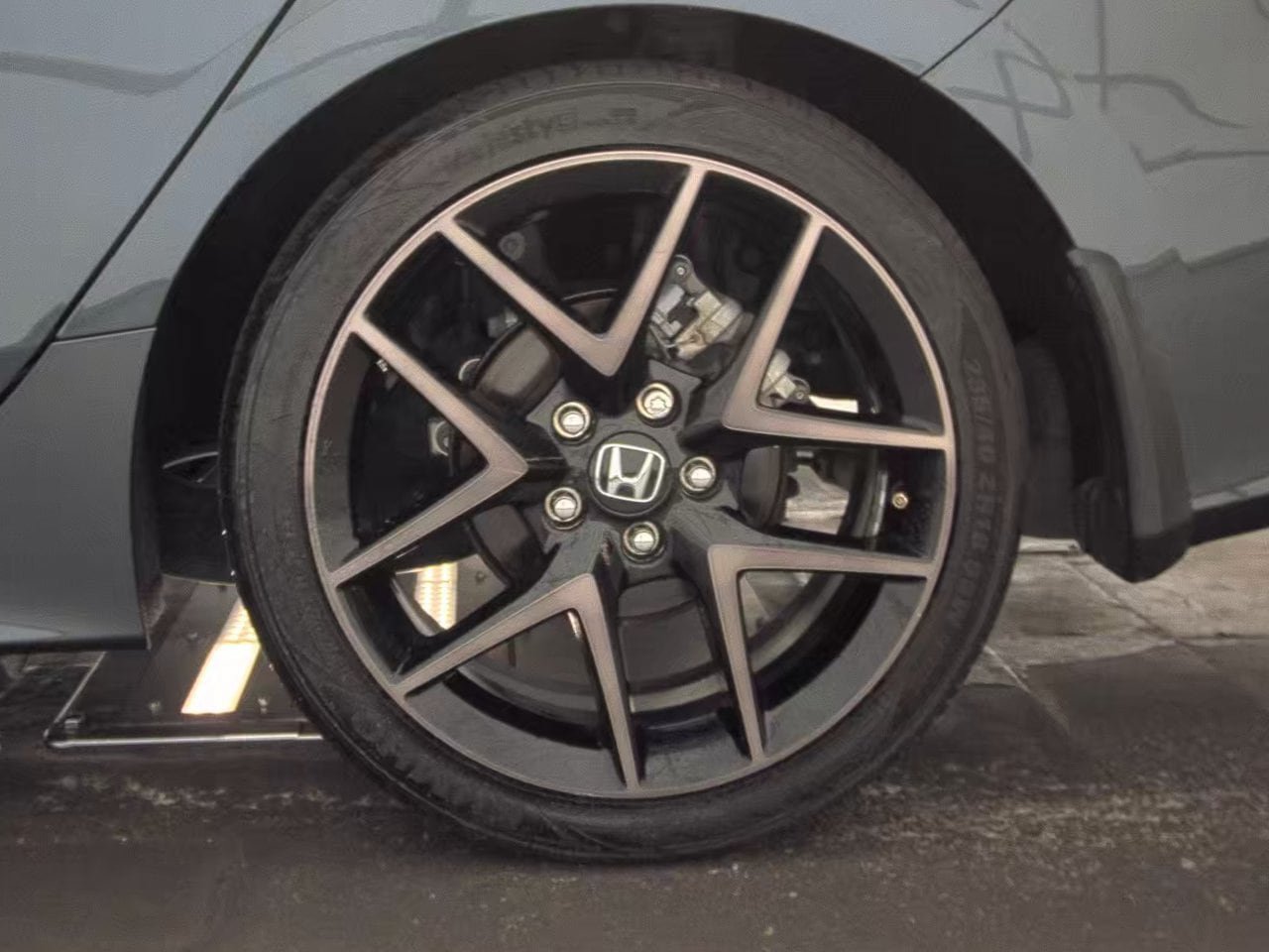 Used 2022 Honda Civic Sport Touring image 9