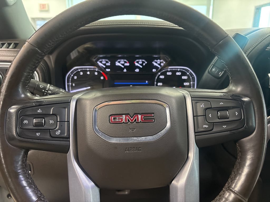 Used 2022 GMC Sierra 1500 SLT AWD/4WD image 18