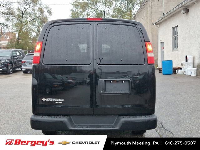 Certified 2016 Chevrolet Express 2500 LS image 5