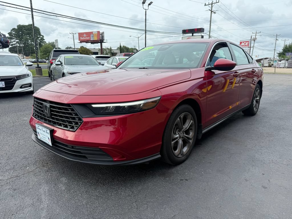 Used 2024 Honda Accord EX image 3