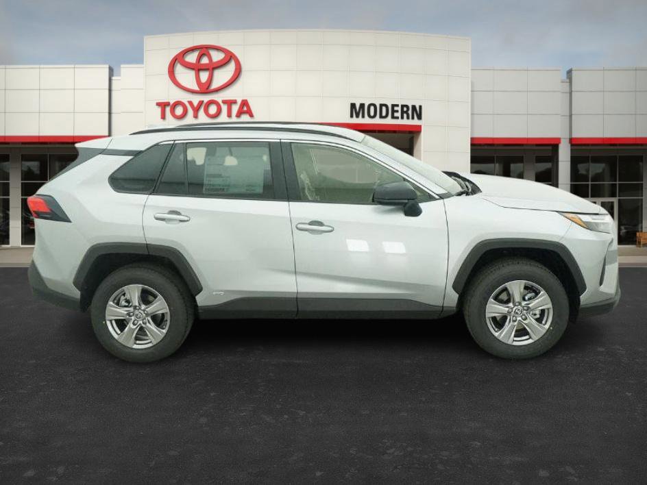 New 2025 Toyota RAV4 LE image 25